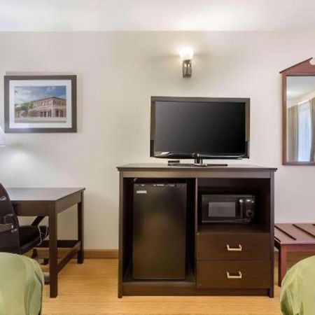 Quality Inn Arab Hwy 231 Exteriör bild