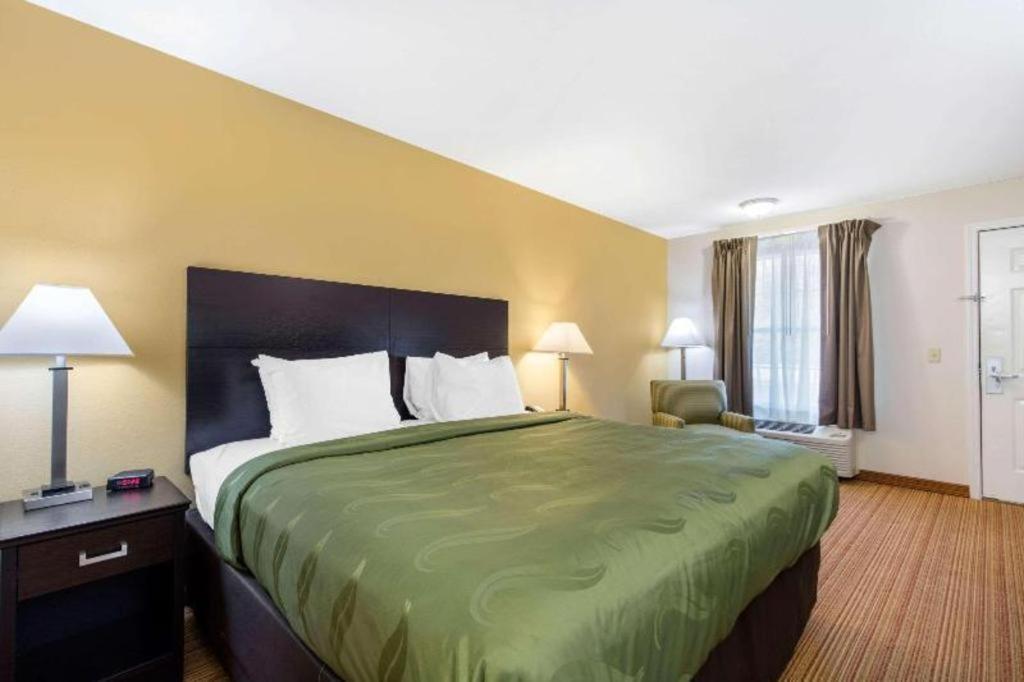 Quality Inn Arab Hwy 231 Exteriör bild