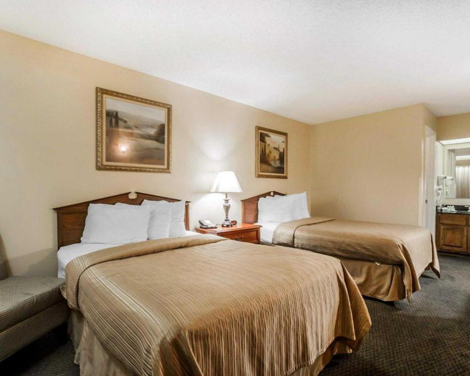 Quality Inn Arab Hwy 231 Exteriör bild