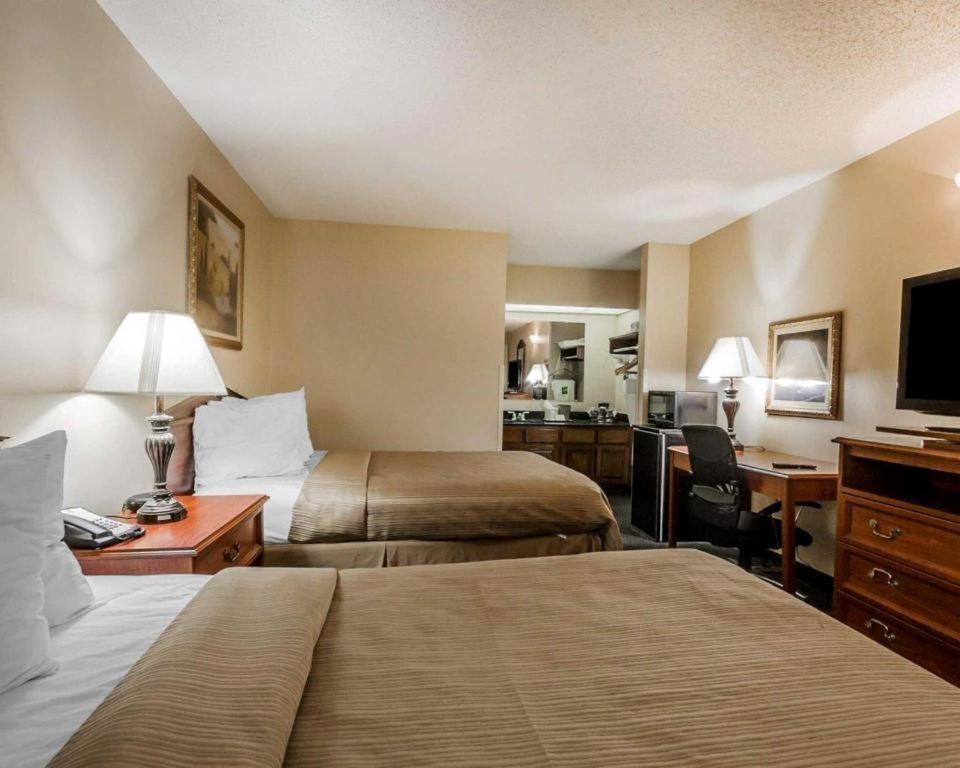 Quality Inn Arab Hwy 231 Exteriör bild