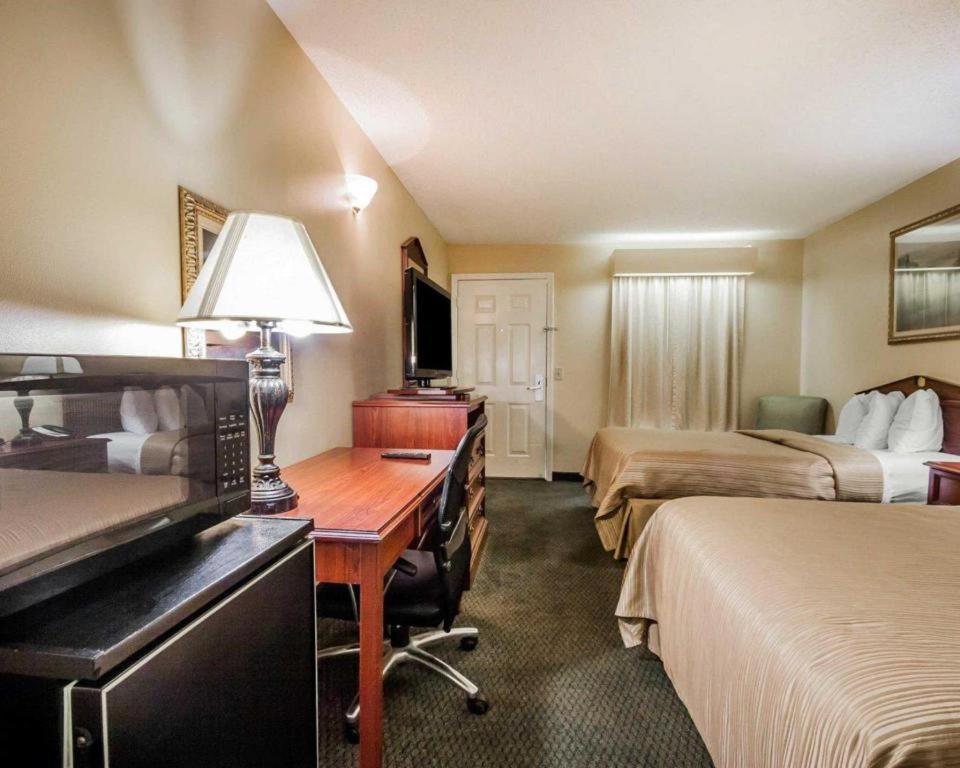 Quality Inn Arab Hwy 231 Exteriör bild