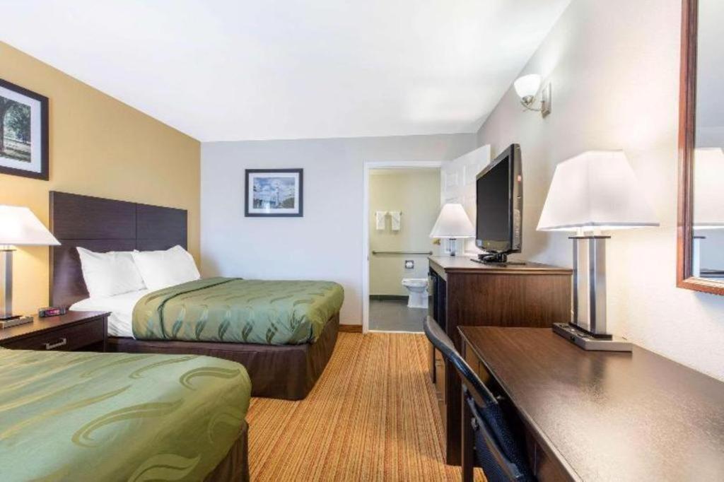 Quality Inn Arab Hwy 231 Exteriör bild