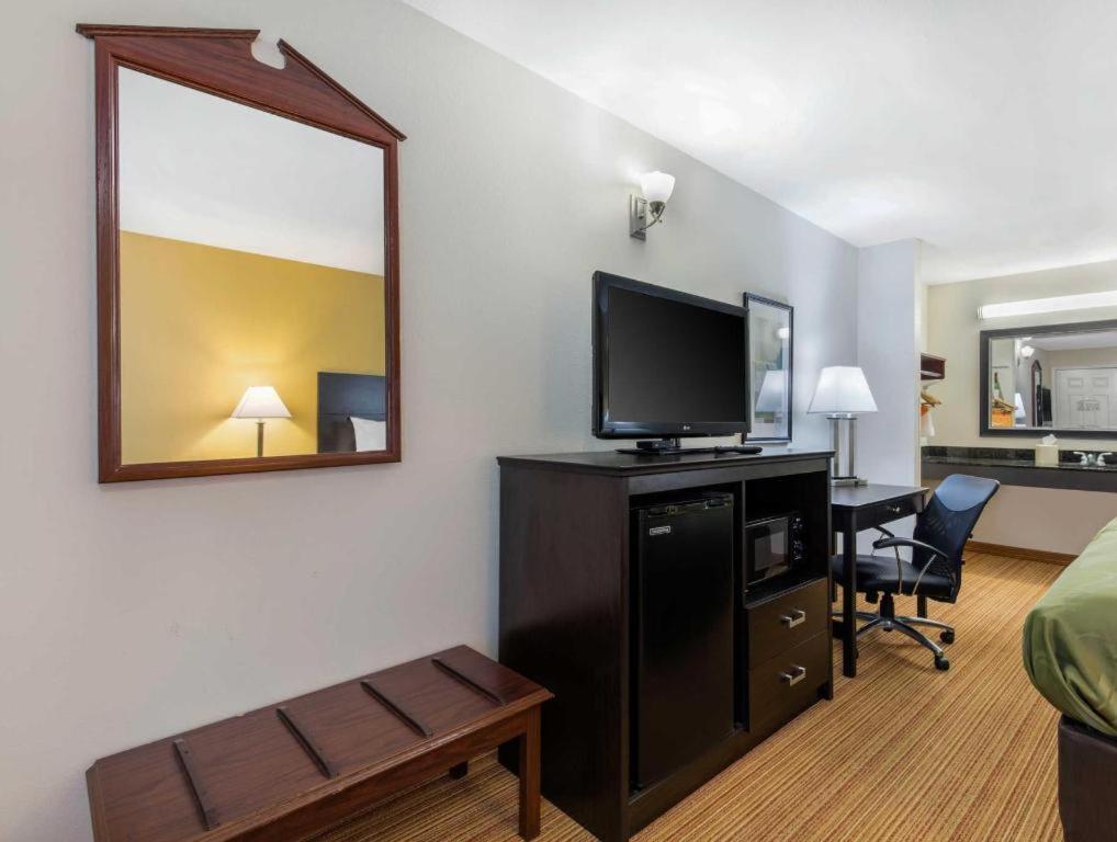 Quality Inn Arab Hwy 231 Exteriör bild