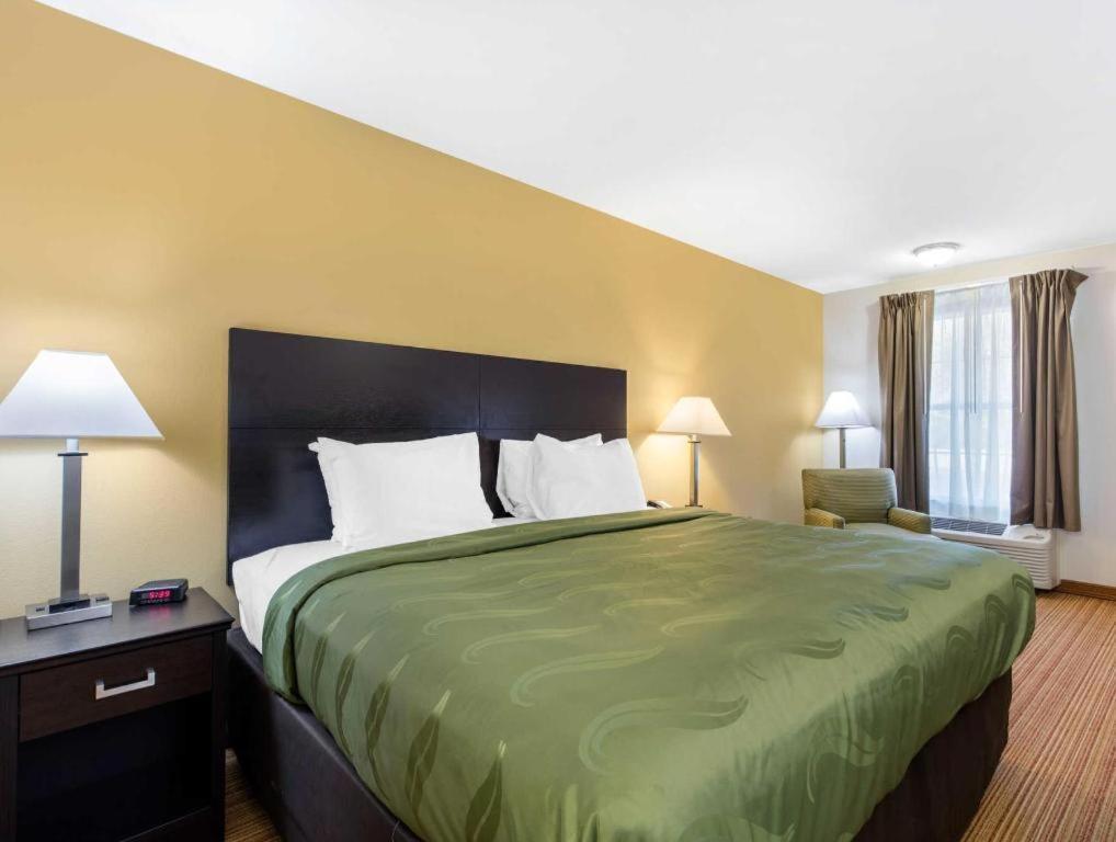 Quality Inn Arab Hwy 231 Exteriör bild